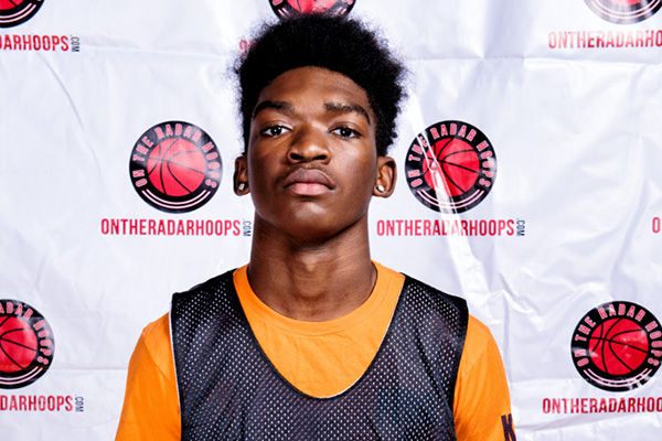 #OTRHoopsReport: Featured Player from the 2018 Super 64 Camp - Chris Smalls