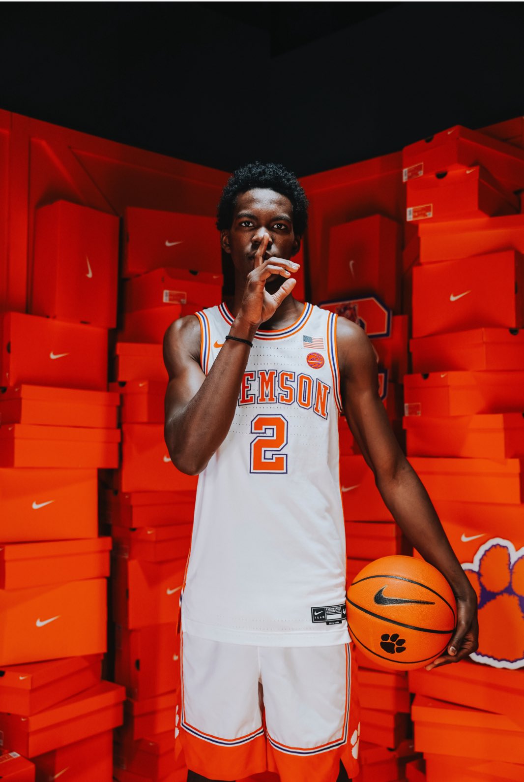 OTR Hoops News: Four-star Shooting Guard Commits to Clemson